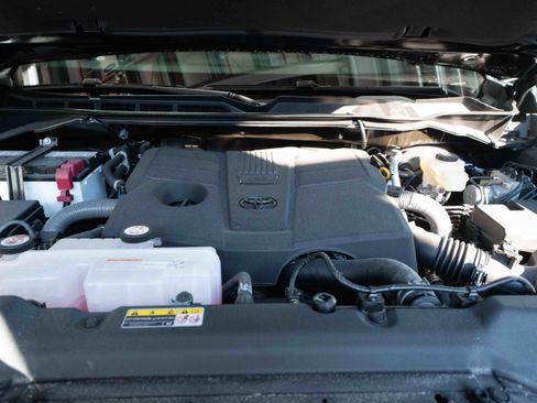 New 2026 Toyota Tundra Platinum image 30