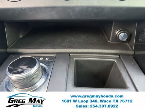 Used 2018 Land Rover Discovery SE AWD/4WD image 19