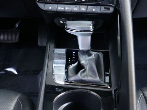Used 2024 Hyundai Elantra Limited FWD image 26