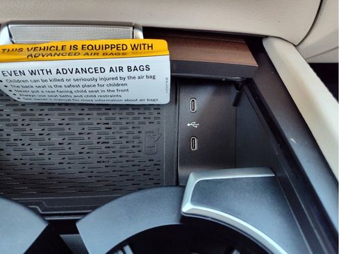 Certified 2025 Mercedes-Benz GLE 350 4MATIC image 25