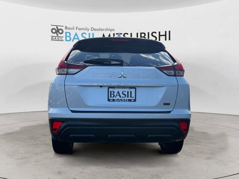 Used 2024 Mitsubishi Eclipse Cross LE image 4