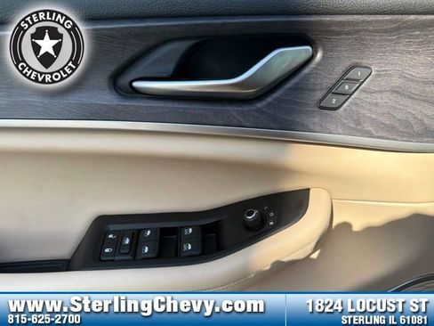 Used 2024 Jeep Grand Cherokee Limited 4xe AWD/4WD image 16