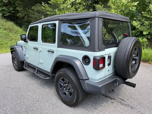 Used 2023 Jeep Wrangler Unlimited Sport AWD/4WD image 8