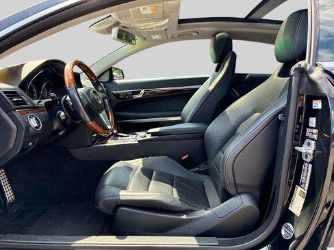 Used 2012 Mercedes-Benz E 550 Coupe image 21
