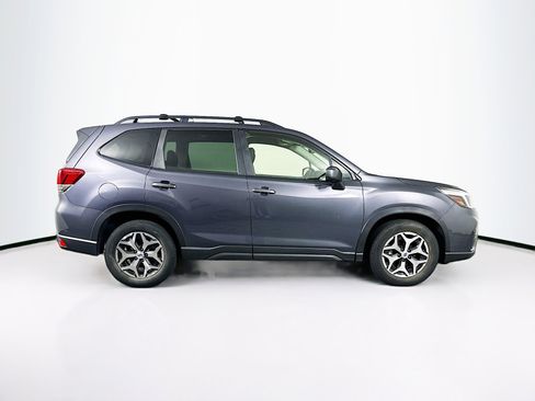 Used 2020 Subaru Forester Premium w/ Popular Package #1 AWD/4WD image 10