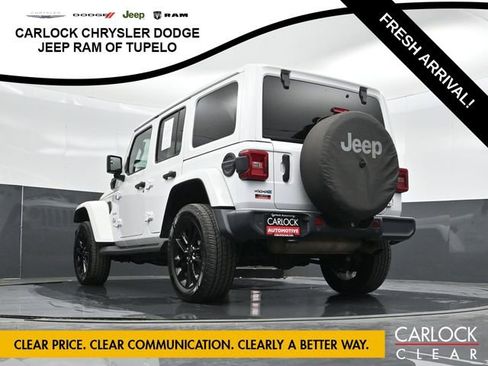 Used 2021 Jeep Wrangler Sahara w/ Cold Weather Group AWD/4WD image 41