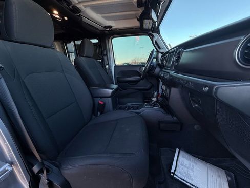 Used 2019 Jeep Wrangler Unlimited Sport S image 27