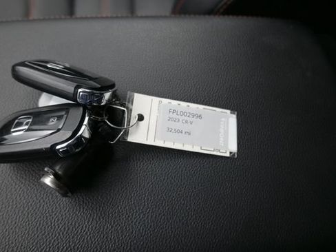 Used 2023 Honda CR-V Sport Touring image 9
