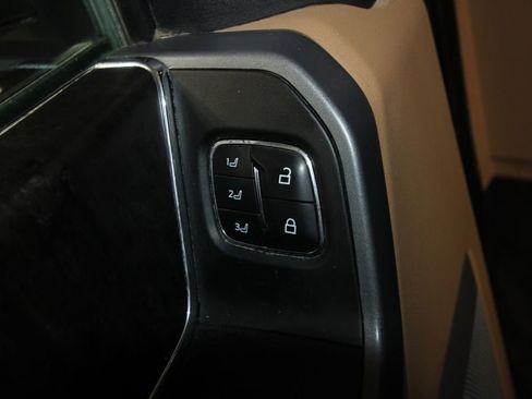 Used 2024 Ford F250 Lariat w/ Lariat Ultimate Package image 9