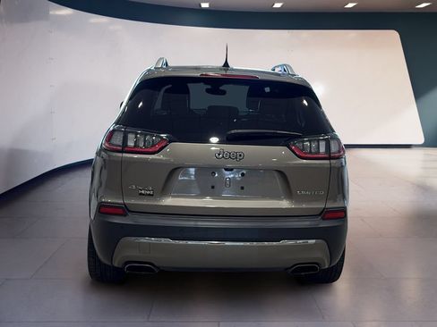 Used 2019 Jeep Cherokee Limited AWD/4WD image 6