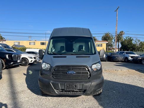 Used 2019 Ford Transit 250 148 High Roof Extended RWD image 2