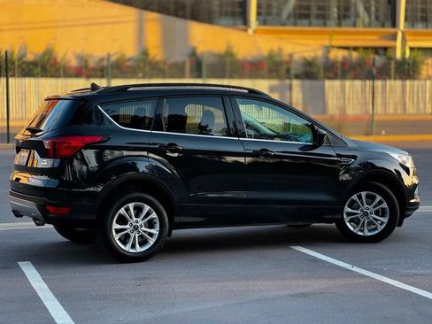 Used 2019 Ford Escape SEL FWD image 18