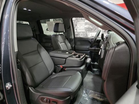 Used 2022 GMC Sierra 1500 SLT image 18