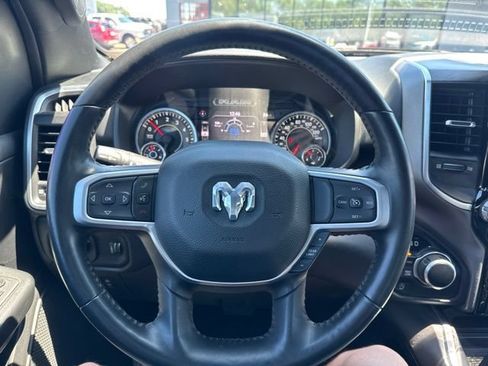 Used 2022 RAM 1500 Big Horn AWD/4WD image 15