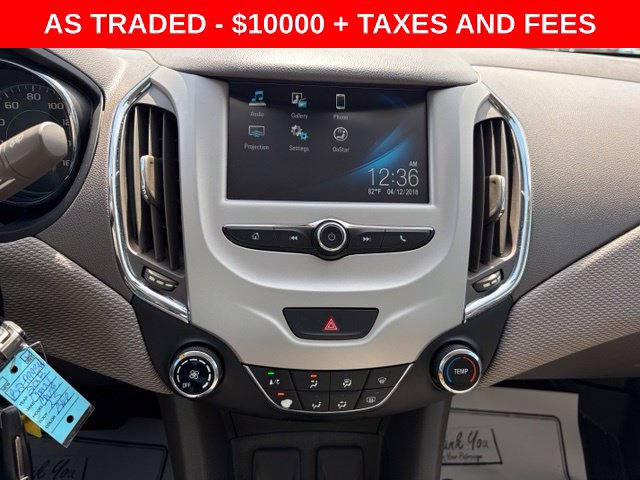 Used 2018 Chevrolet Cruze LS FWD image 20