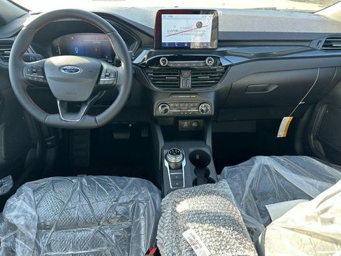 New 2026 Ford Escape ST-Line w/ Cold Weather Package image 5