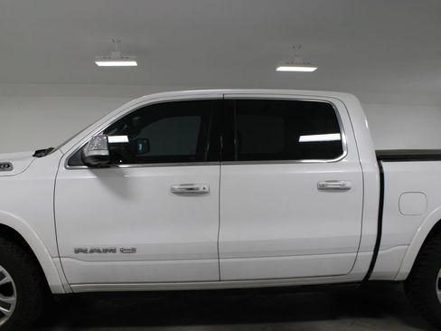 Used 2019 RAM 1500 Limited AWD/4WD image 6