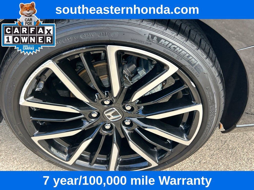 Certified 2025 Honda Accord Touring image 5