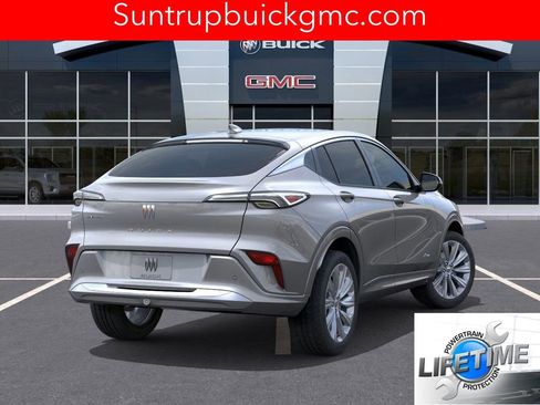 New 2026 Buick Envista Avenir image 4