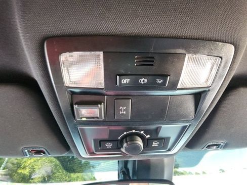 Used 2021 Toyota Tacoma TRD Off-Road AWD/4WD image 28