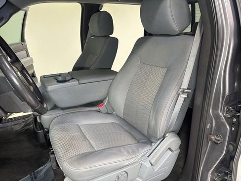 Used 2013 Ford F150 XLT w/ Luxury Equipment Group image 13