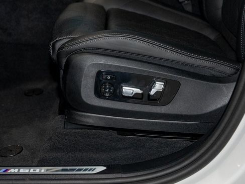 Used 2026 BMW X5 M60i w/ Climate Comfort Package AWD/4WD image 17