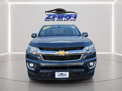 Used 2019 Chevrolet Colorado LT w/ LT Convenience Package AWD/4WD image 2