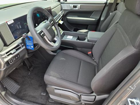 New 2026 Hyundai Santa Fe SE FWD image 16