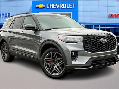 Used 2025 Ford Explorer ST-Line w/ ST-Line Street Pack