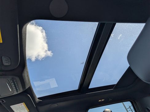 New 2026 Ford F350 Platinum image 16