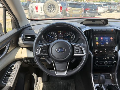 Used 2022 Subaru Ascent Touring AWD/4WD image 11
