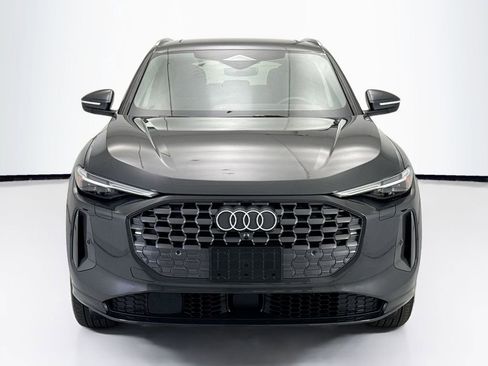 Used 2025 Audi Q5 Premium Plus w/ Premium Plus AWD/4WD image 2