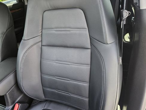 Certified 2020 Honda CR-V Touring image 16