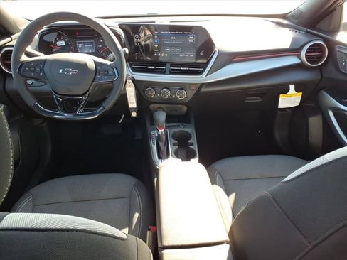 New 2026 Chevrolet Trax RS w/ Sunroof Package FWD image 19