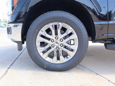 New 2025 Ford F150 Lariat w/ Equipment Group 502A High image 19