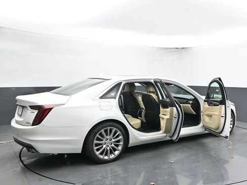 Used 2020 Cadillac CT6 Luxury image 60