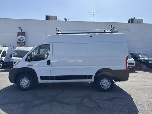 Used 2021 RAM ProMaster 1500 FWD image 4