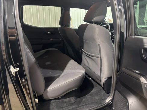 Used 2019 Toyota Tacoma TRD Off-Road image 27