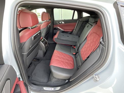 New 2026 BMW X6 xDrive40i w/ Executive Package image 28