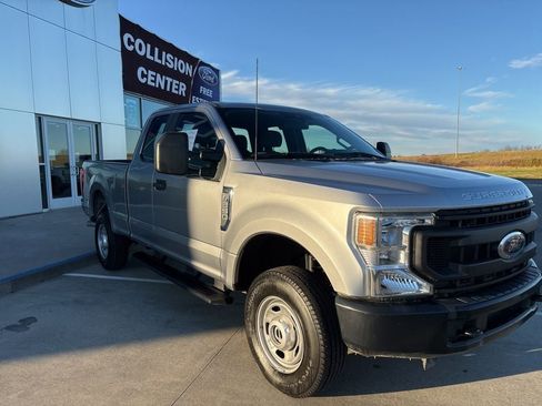 Used 2022 Ford F250 XL image 8