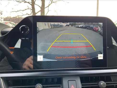 Used 2024 Lexus UX 250h F Sport image 31