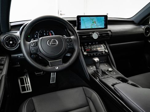 Certified 2025 Lexus IS 350 F Sport w/ Navigation Package image 4