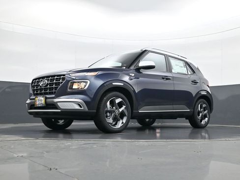 New 2026 Hyundai Venue SEL image 21
