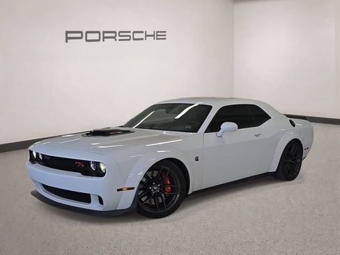 Used 2021 Dodge Challenger R/T Scat Pack RWD image 1