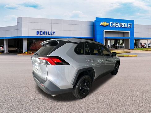 Used 2023 Toyota RAV4 XLE image 5