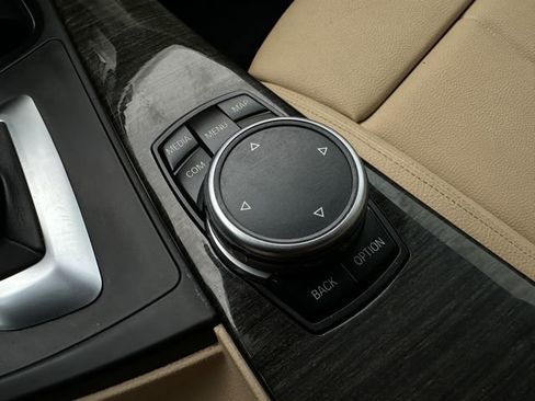 Used 2017 BMW 330i Sedan image 29