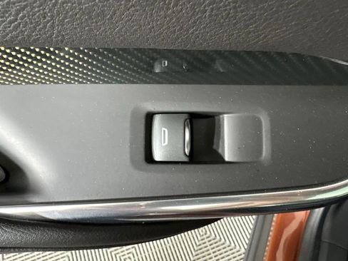 Used 2019 Cadillac XT4 Sport FWD image 45