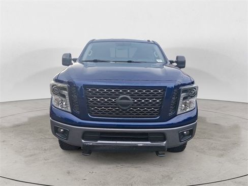 Used 2017 Nissan Titan PRO-4X image 8