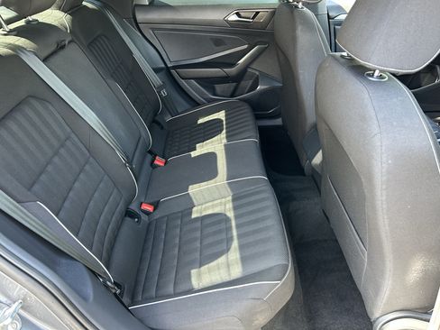 Used 2023 Volkswagen Jetta Sport FWD image 9