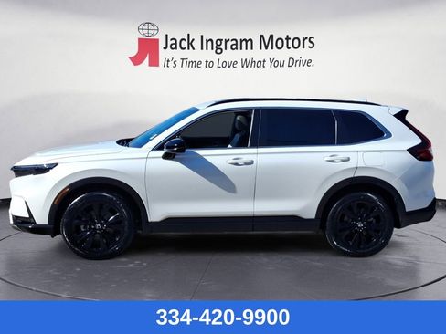 Used 2024 Honda CR-V Sport Touring image 2